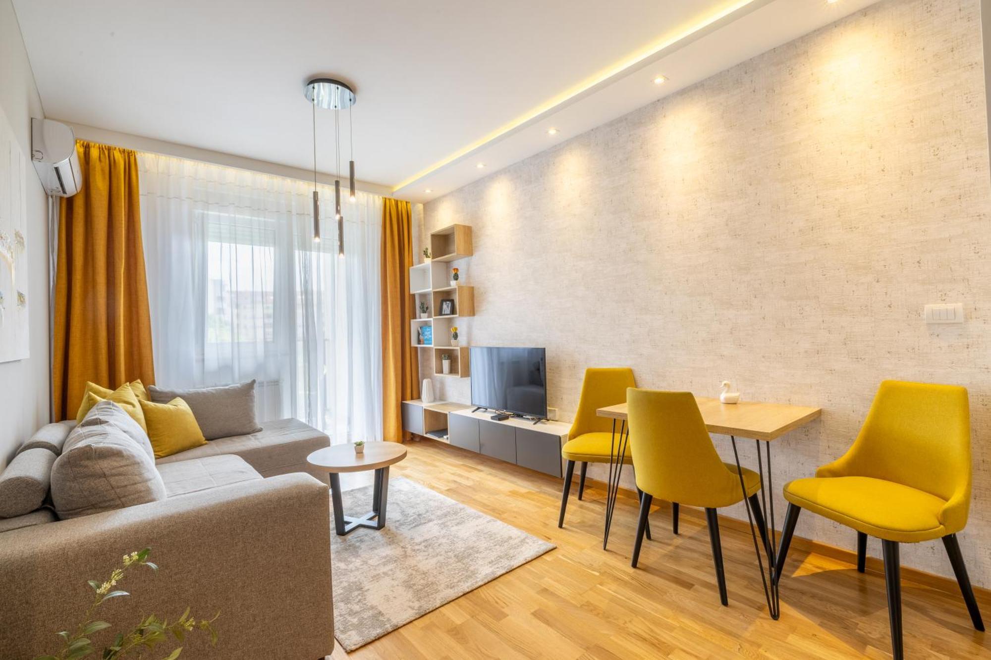 Arena Big Luxury Apartments โนวีซาด ภายนอก รูปภาพ